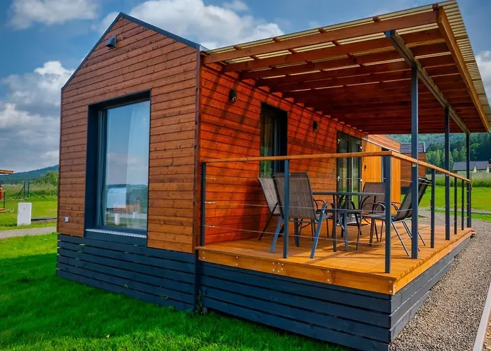 Kwiatkowo - Caloroczny Kompleks Z Baliami I Letnia Plaza Radkow